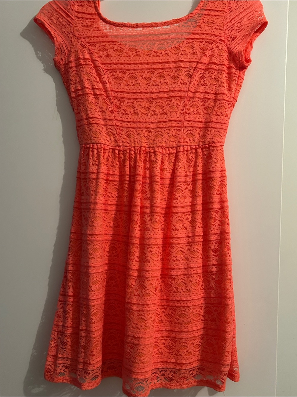 Coral Lace Short-Sleeve Casual Fit Dress